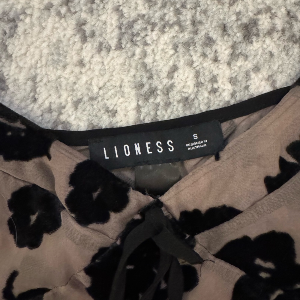 Lioness Floral Skirt Set - Picture 4 of 7